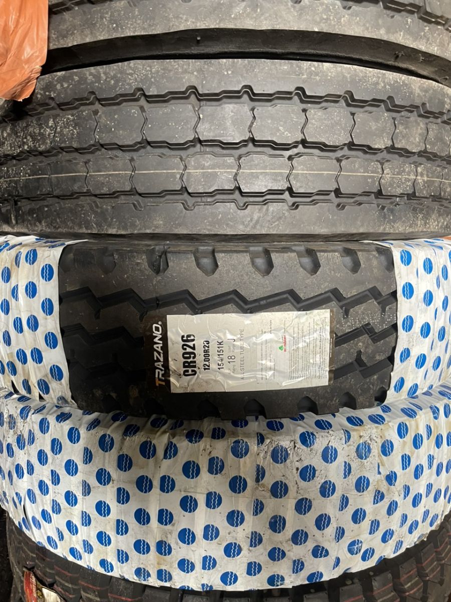 LỐP XE Ô TÔ CHẠY CẢNG GIÁ TỐT NHẤT HIỆN NAY?  SẴN KHO HÀNG Ở TẠI BÌNH DƯƠNG